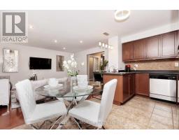 77 Manhattan Circle, Cambridge, ON N3C0C4 Photo 9