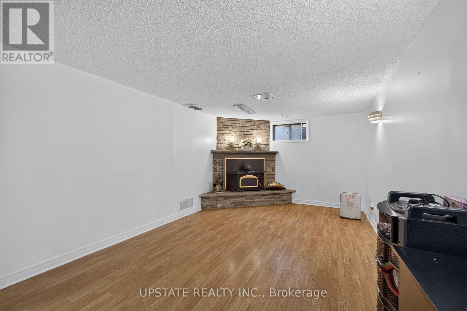 221 Cedarwoods Crescent, Kitchener, ON photo 28