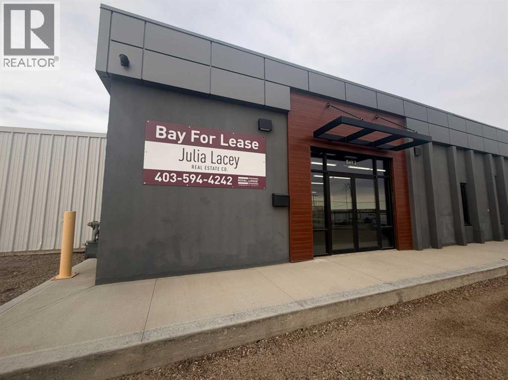 2, 1702 10 Avenue SW, Medicine Hat