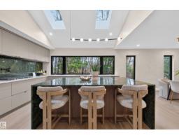 135 Walker Rd Nw, Edmonton, AB T5T4C2 Photo 11