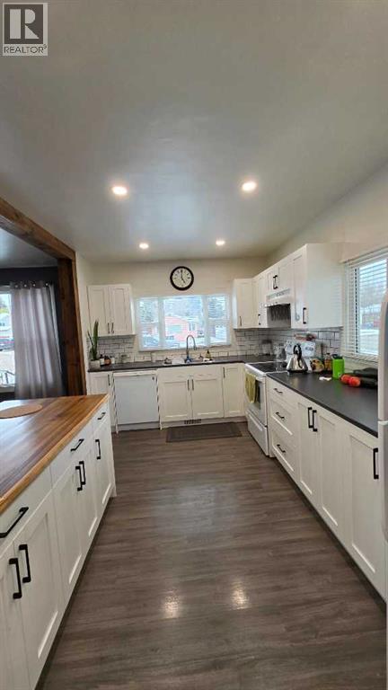 112 2 Avenue NE, Milk River — photo 11