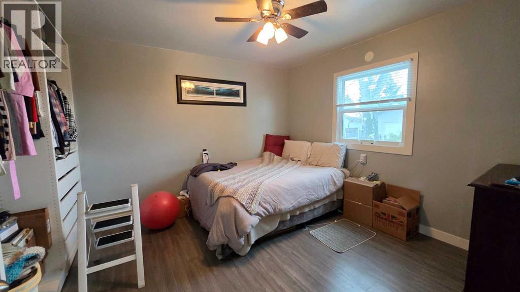 112 2 Avenue NE, Milk River — photo 22
