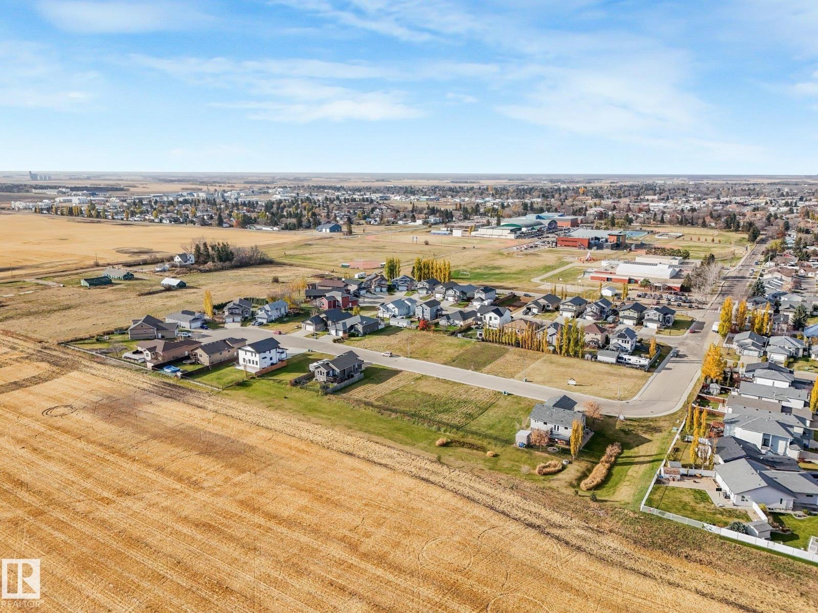 4 MONTEREY ES, Wetaskiwin — photo 4
