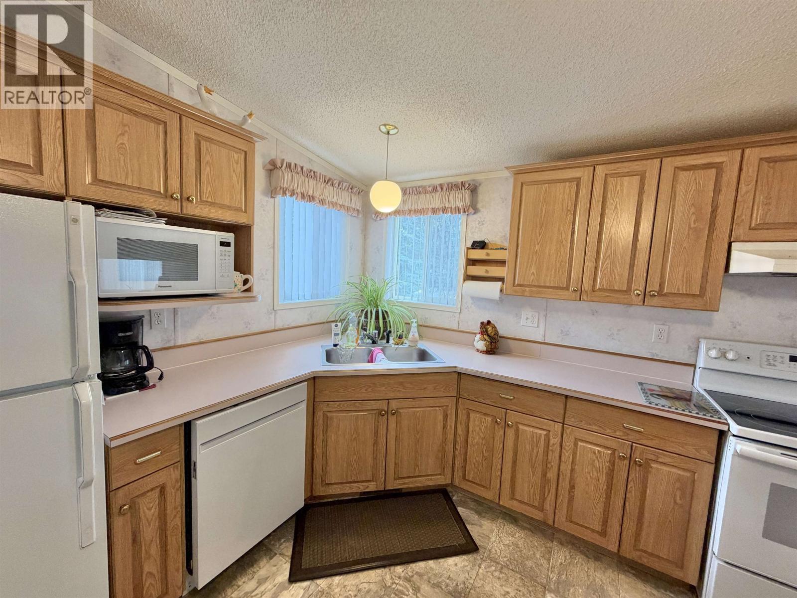 2761 BUDD ROAD - 13
