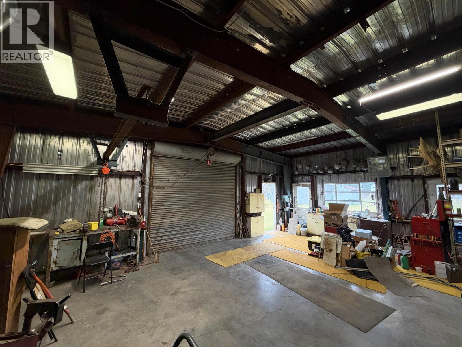 2761 BUDD ROAD - 38