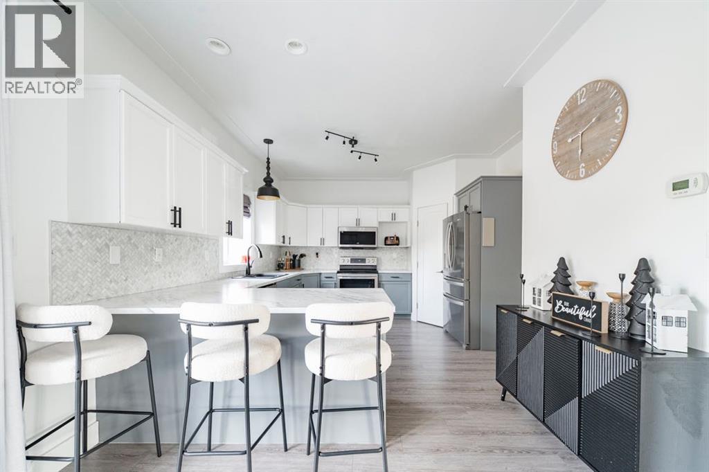 174 St. Laurent Way, photo 9 of 49