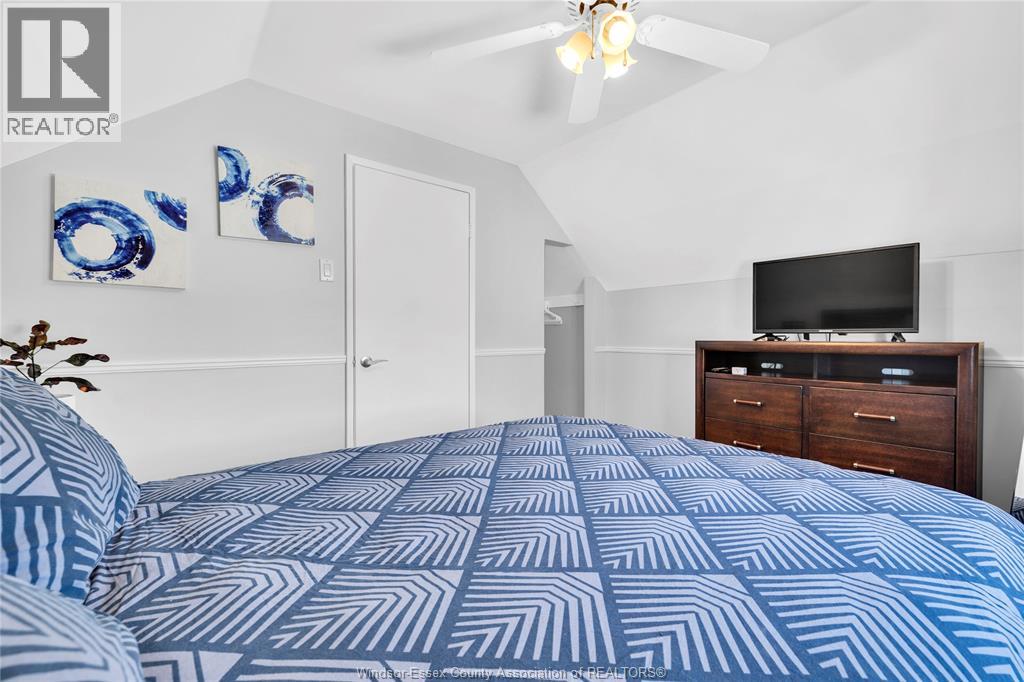 1876 OLIVE ROAD - 26