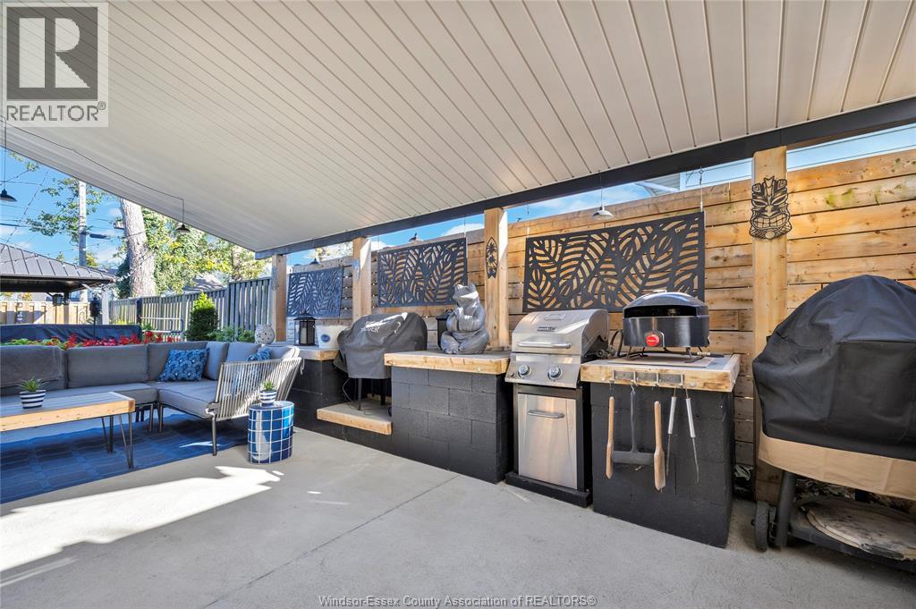 1876 OLIVE ROAD - 34
