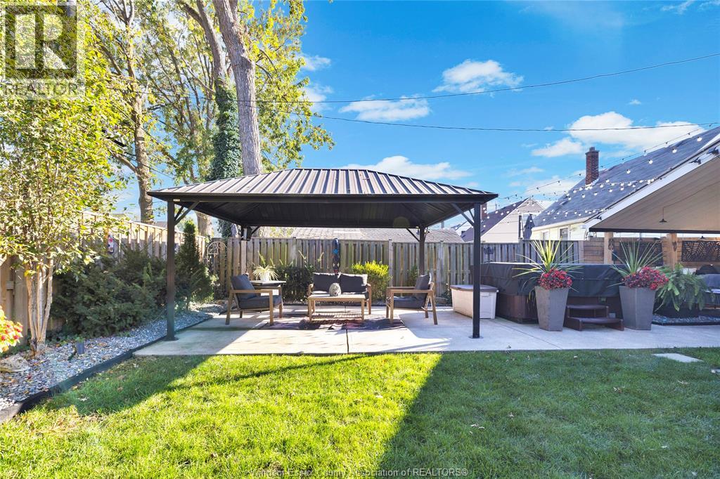 1876 OLIVE ROAD - 37