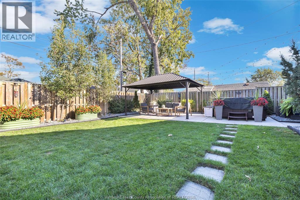1876 OLIVE ROAD - 39