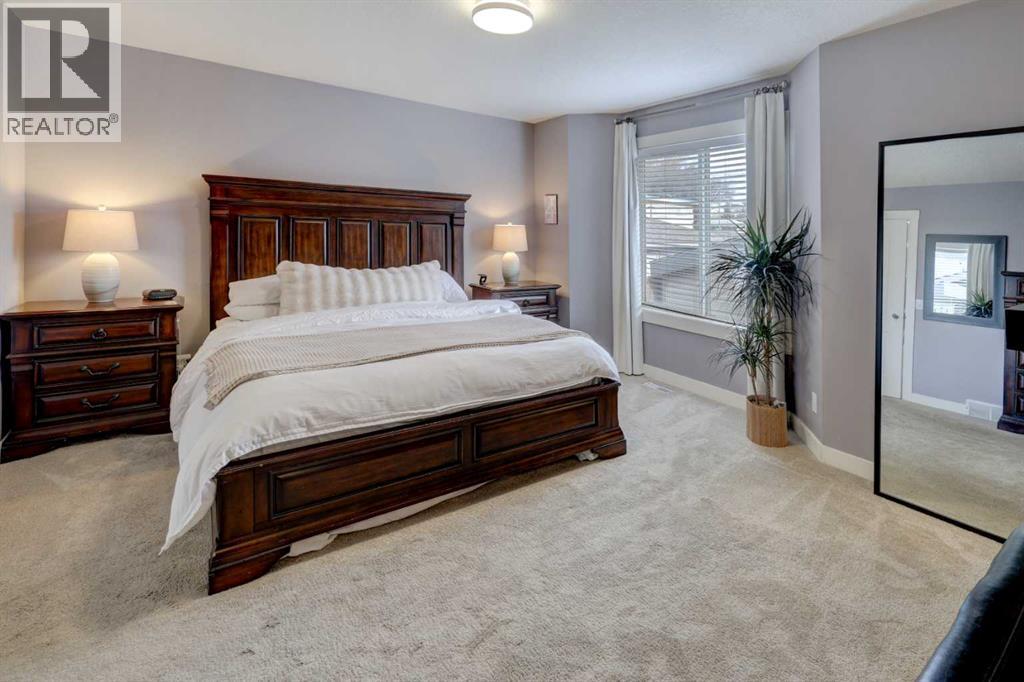 1042 17A Street NE, Calgary — photo 11