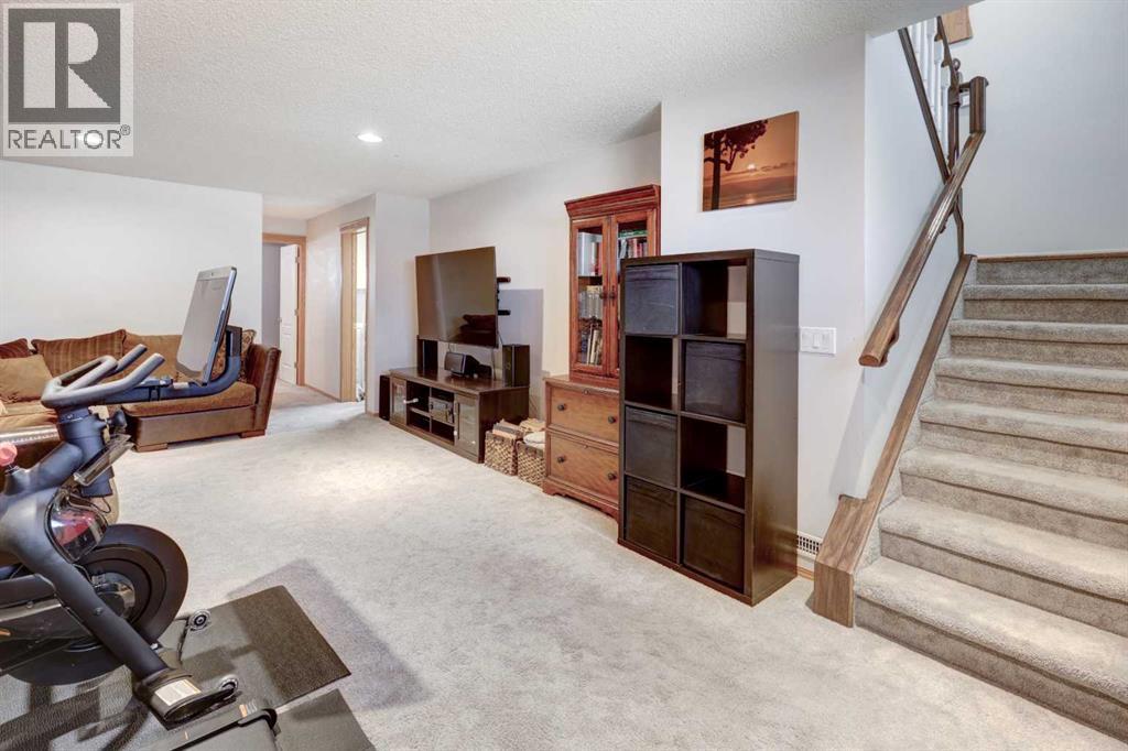 1042 17A Street NE, Calgary — photo 21