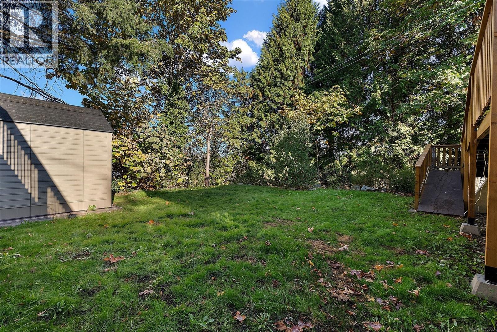  2454 Sooke Road, Colwood