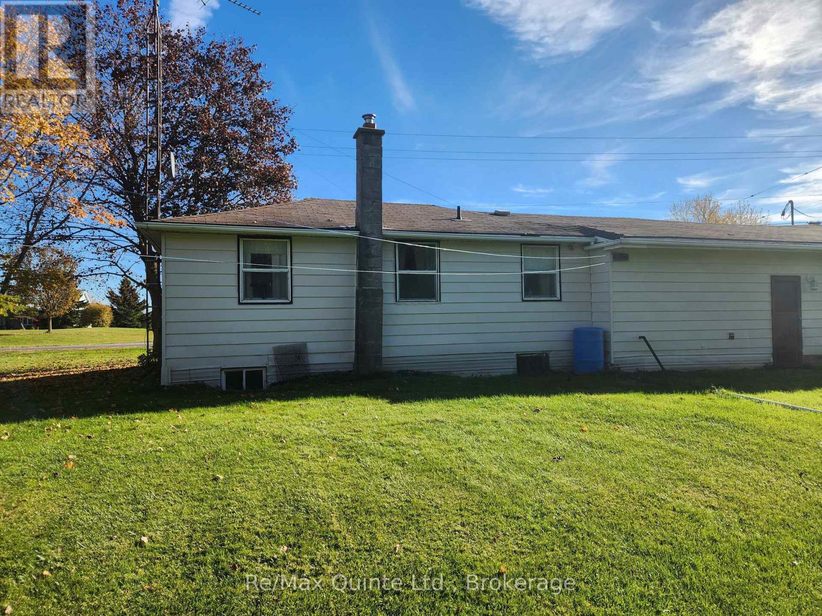 182 SMOKES POINT ROAD, Prince Edward County (Ameliasburgh) — photo 3