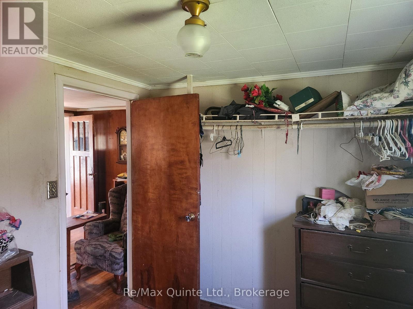 182 SMOKES POINT ROAD, Prince Edward County (Ameliasburgh) — photo 9