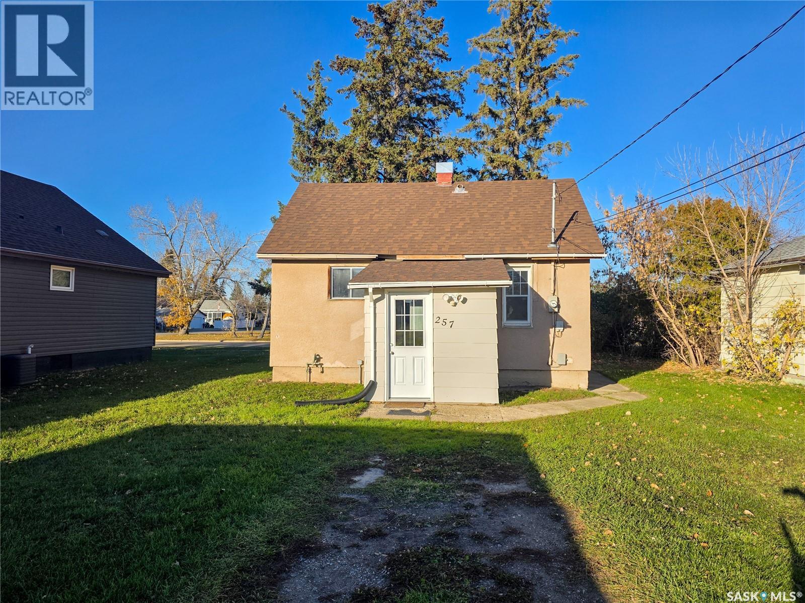 257 6th AVENUE W, Melville — photo 4