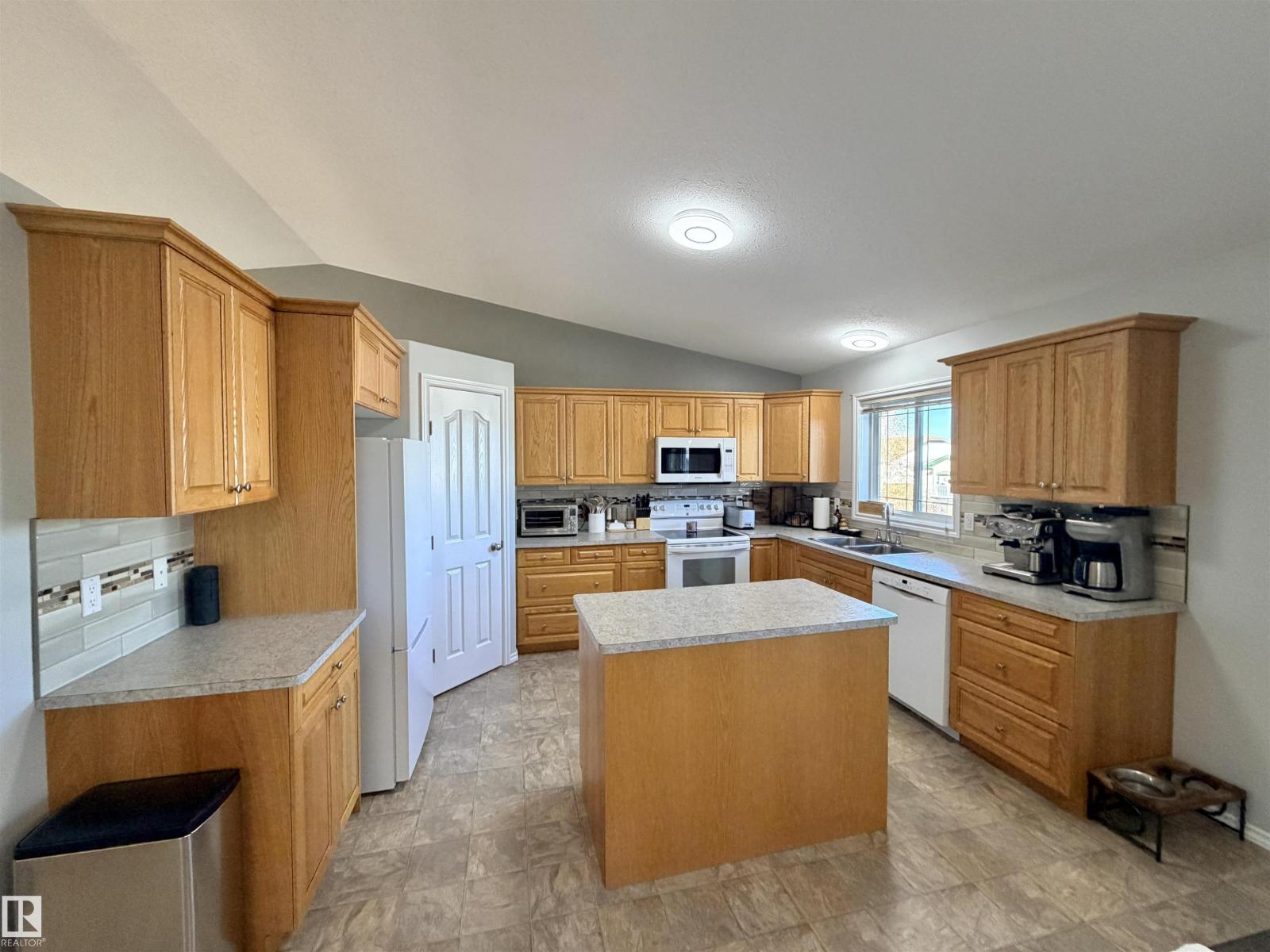 5734 47 AV, St. Paul Town — photo 10