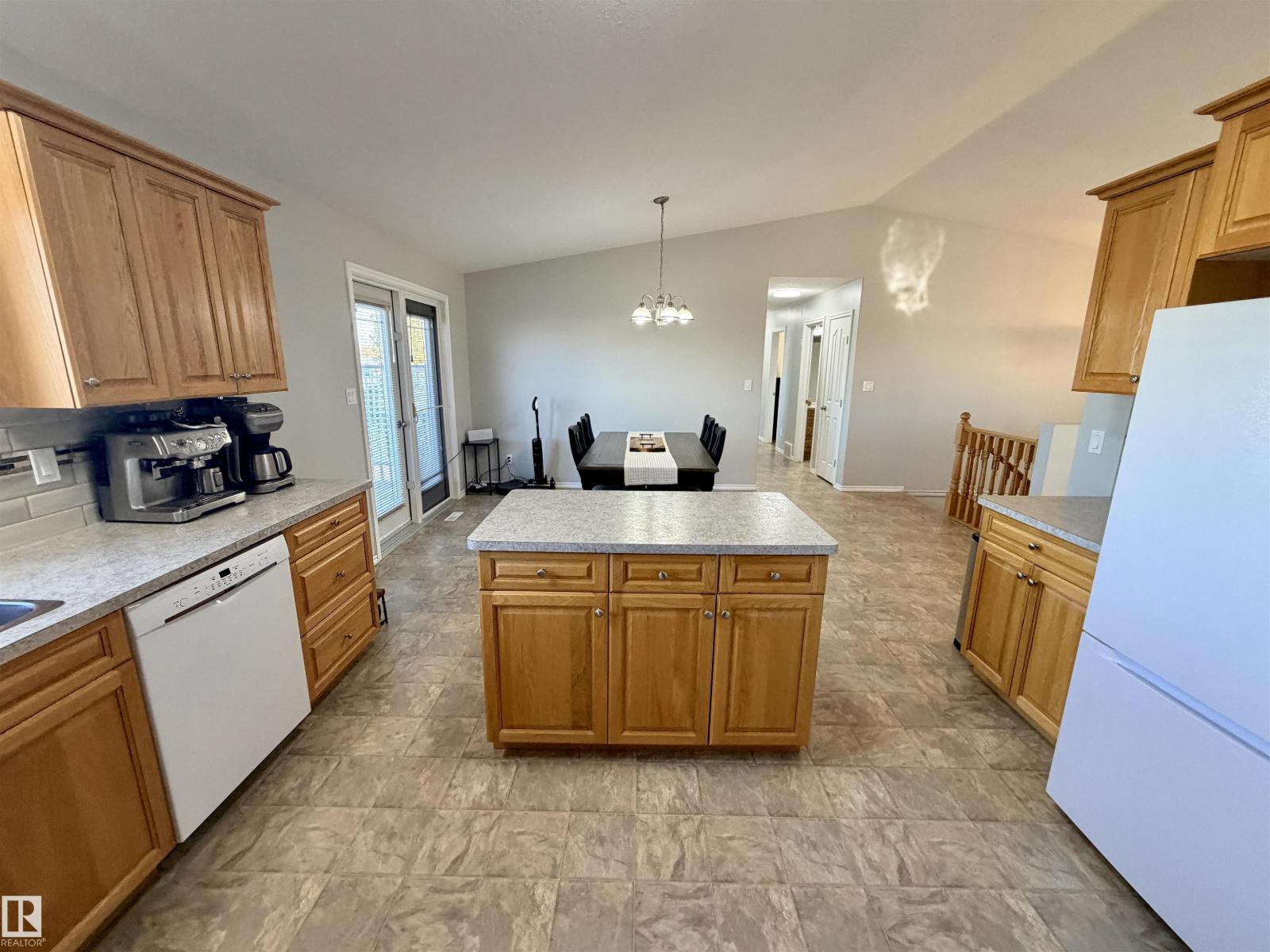 5734 47 AV, St. Paul Town — photo 11
