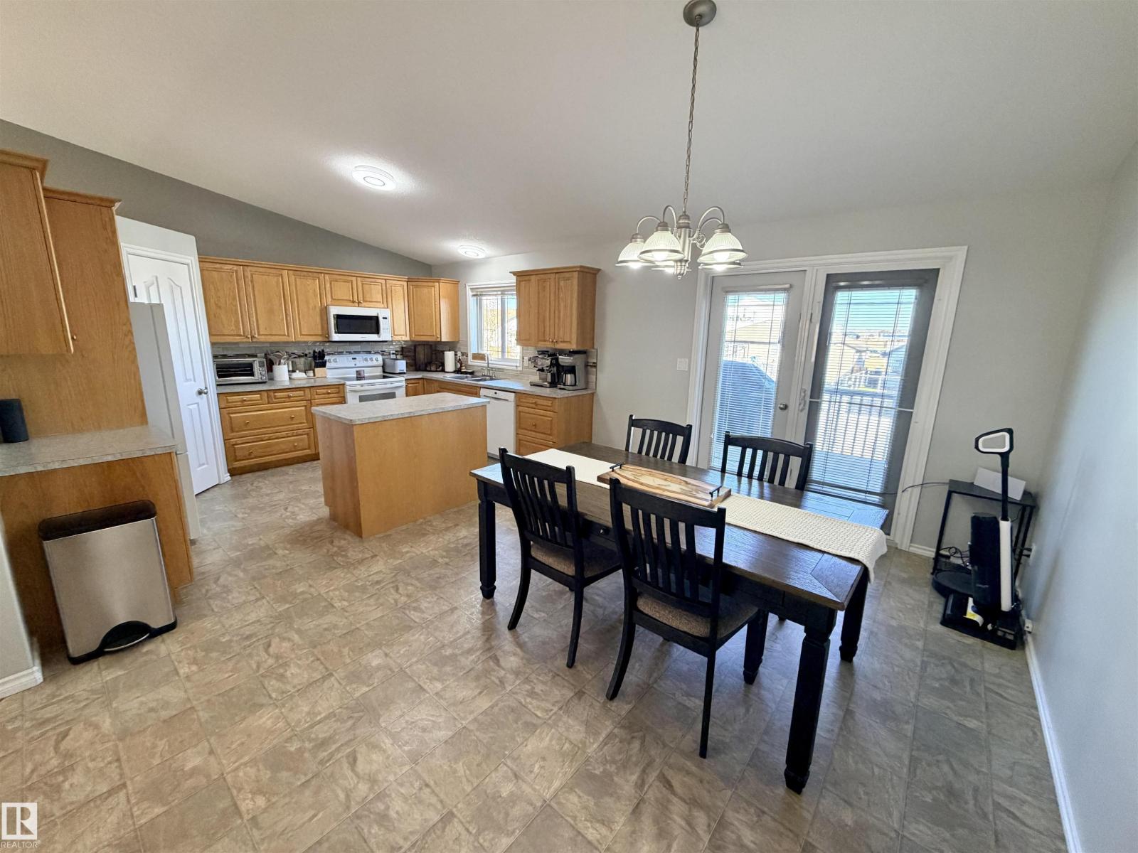 5734 47 AV, St. Paul Town — photo 14
