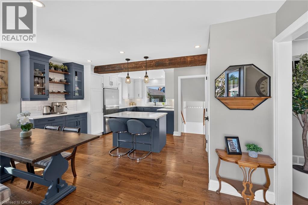 10 MULOCK Avenue - 5