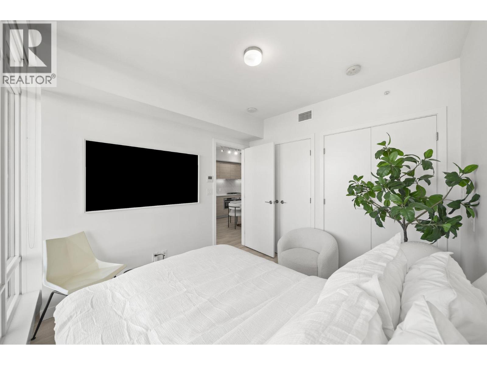 3601 2085 Skyline Court, Burnaby — photo 13