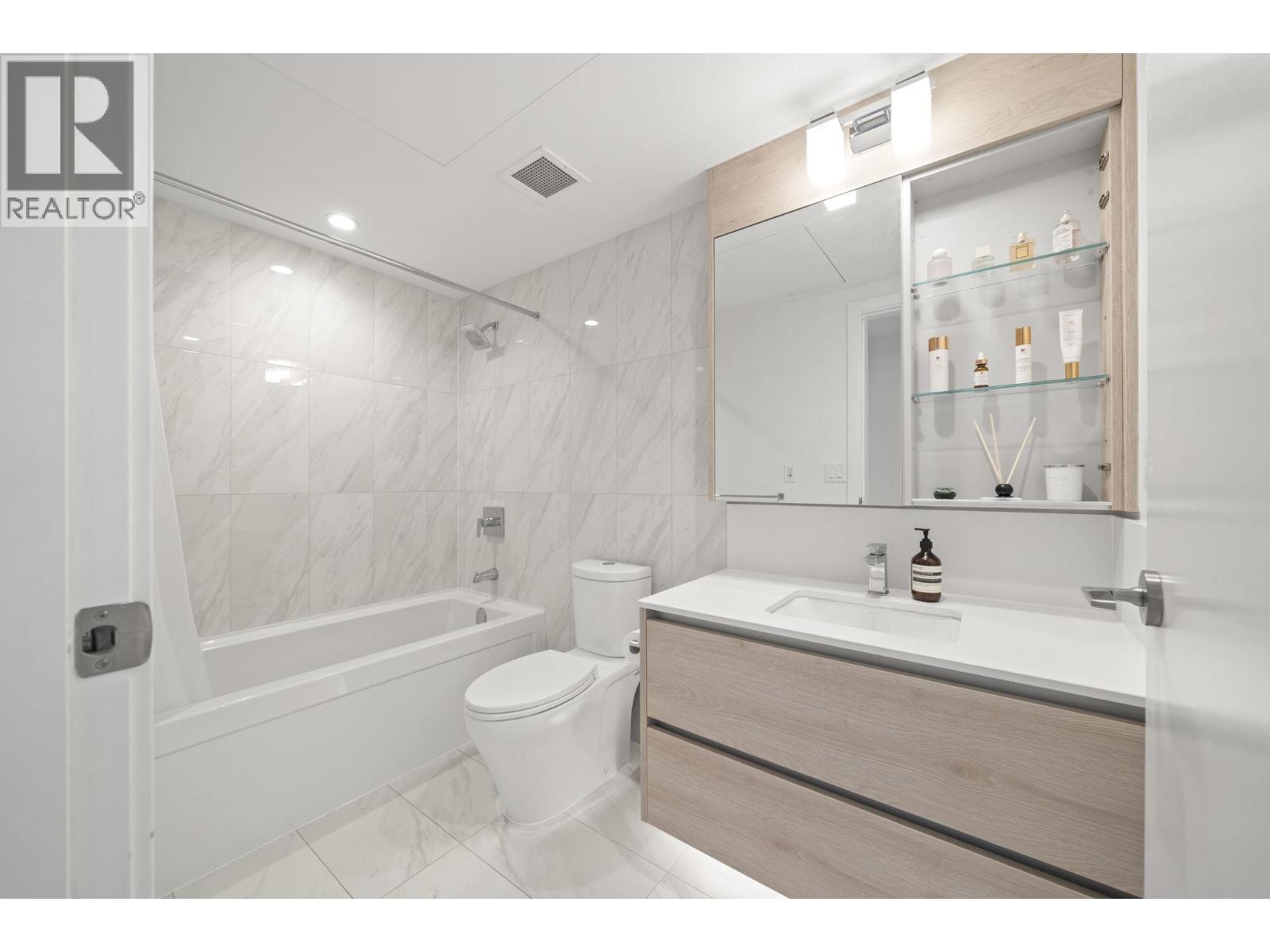 3601 2085 Skyline Court, Burnaby — photo 22
