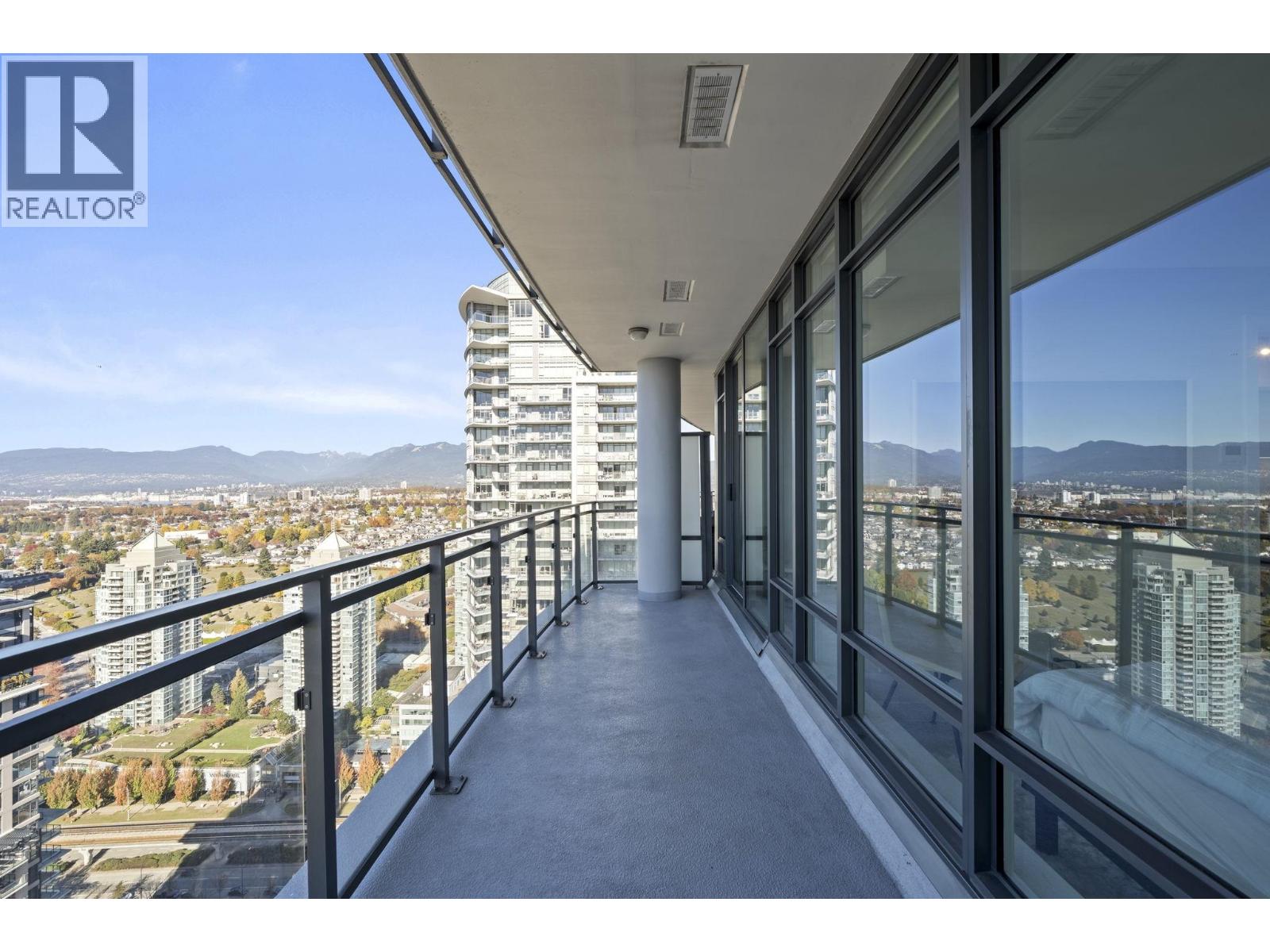 3601 2085 Skyline Court, Burnaby — photo 5