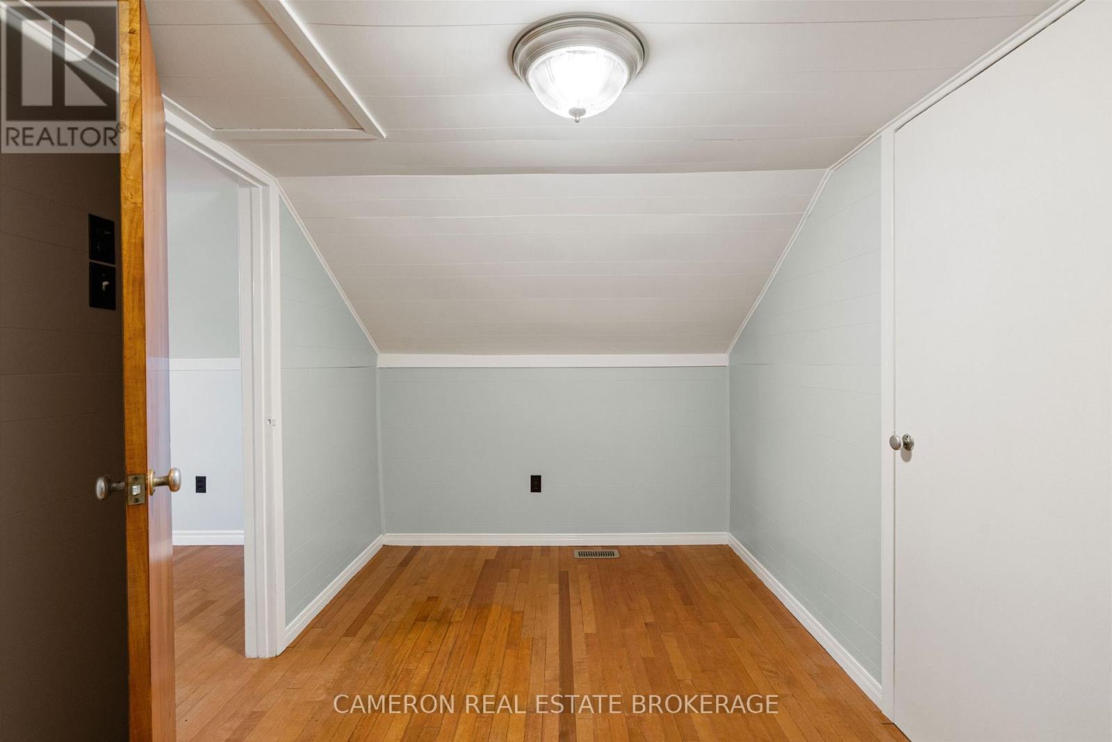 108 BEDFORD STREET - 20