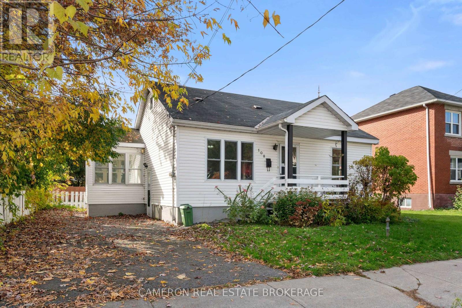 108 BEDFORD STREET - 3
