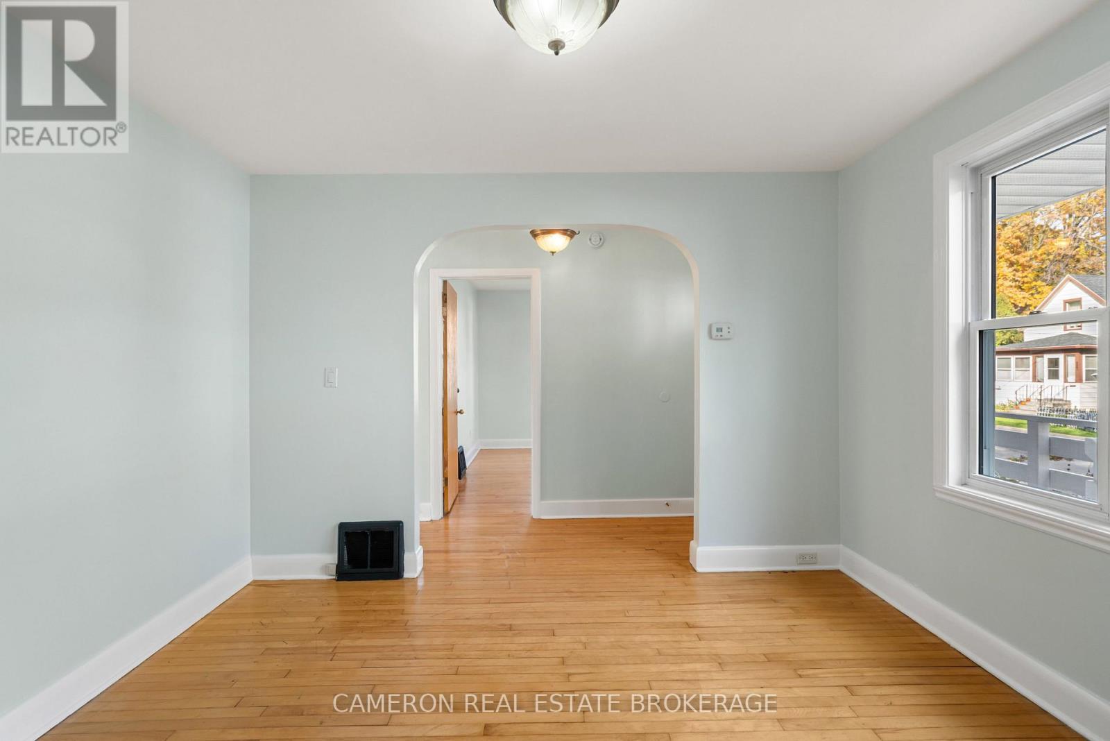 108 BEDFORD STREET - 7