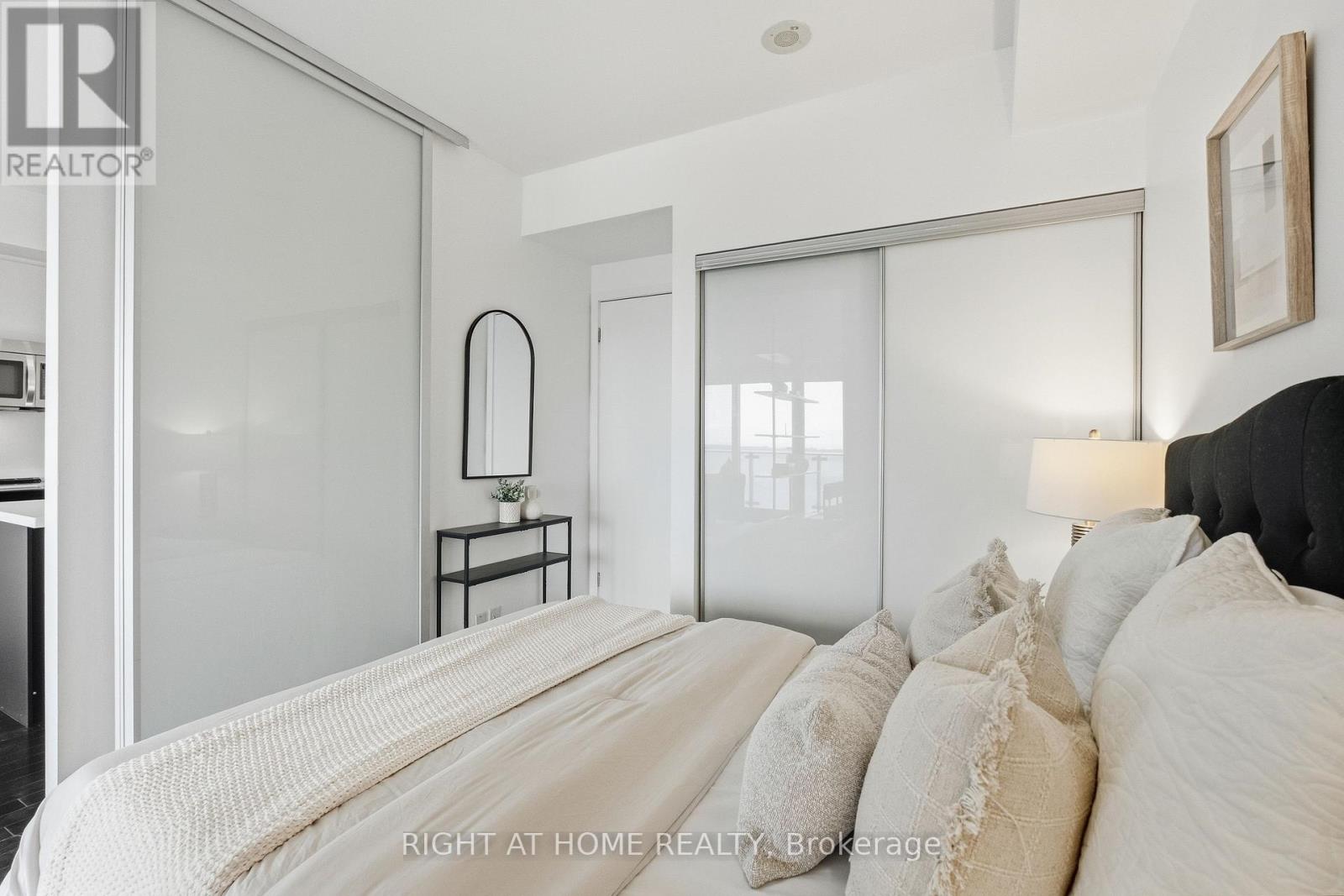 1708- 390 Cherry Street, Toronto, ON photo 18