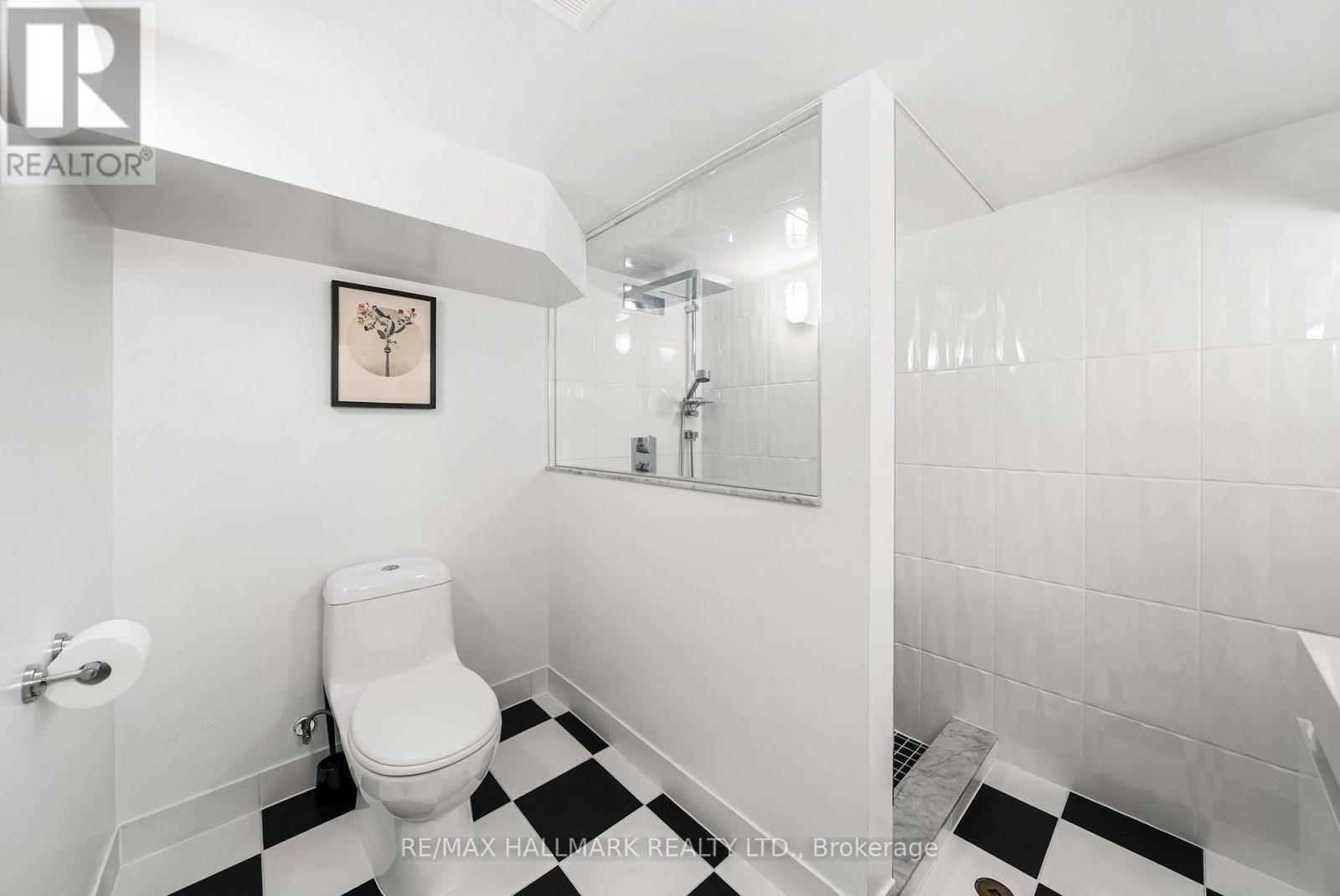 628 Ossington Avenue, Toronto, ON photo 32