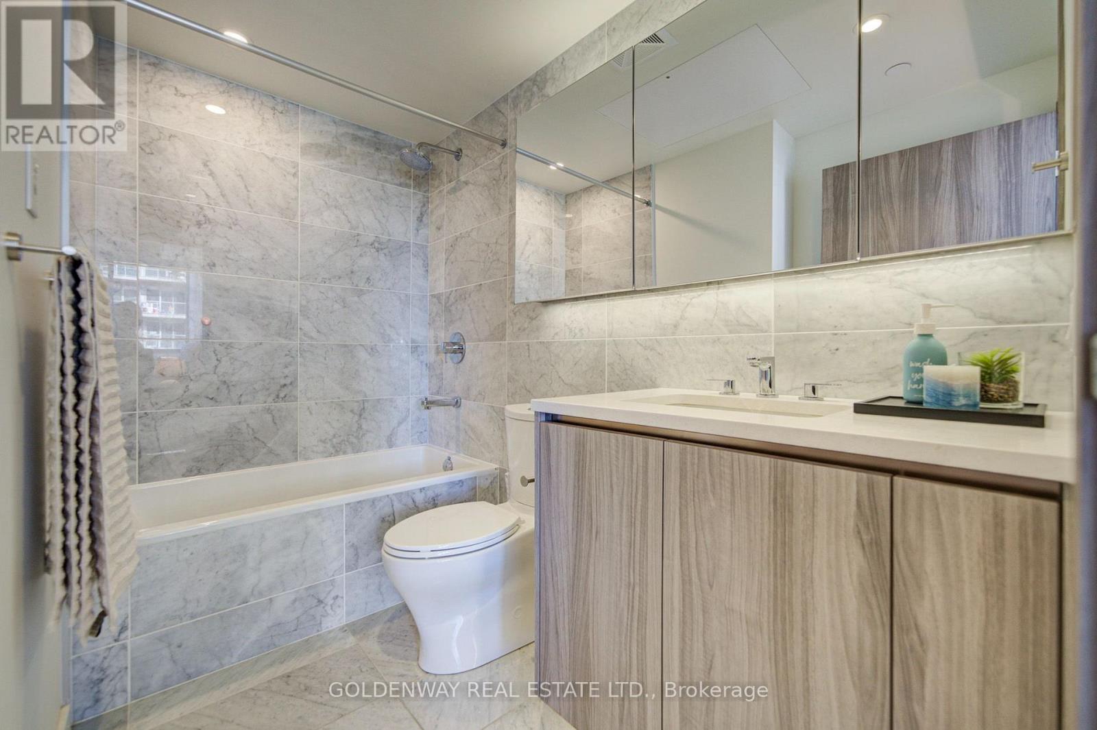 2109- 85 McMahon Drive, Toronto, ON photo 28