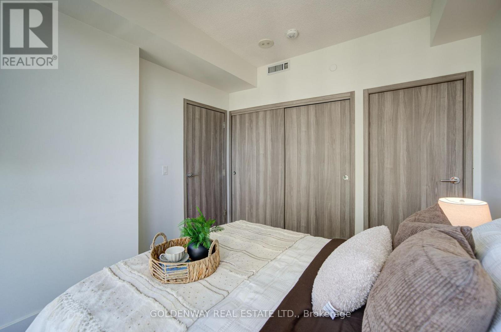 2109- 85 McMahon Drive, Toronto, ON photo 29