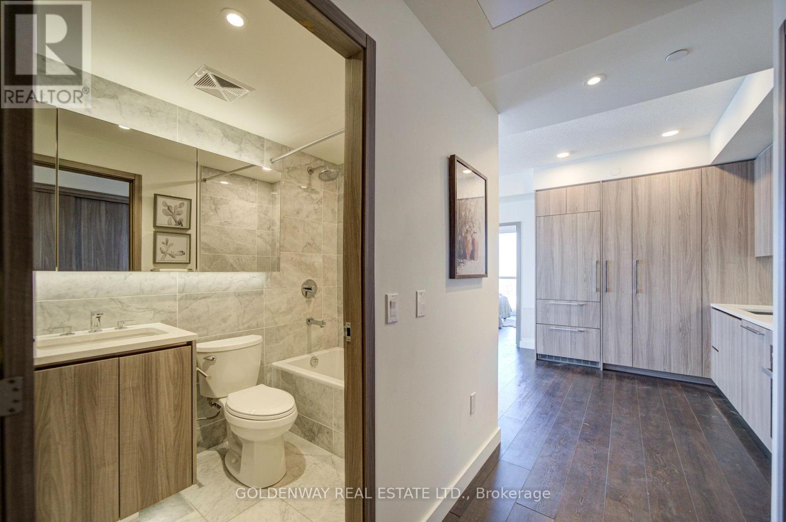 2109- 85 McMahon Drive, Toronto, ON photo 34