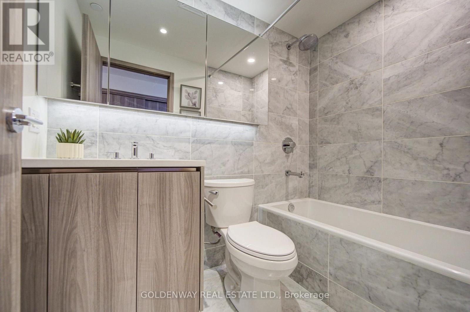 2109- 85 McMahon Drive, Toronto, ON photo 35
