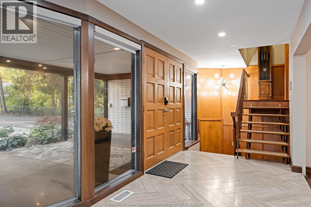 1275 TANGLEWOOD, LaSalle — photo 4
