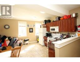 12 Centre Street, Markham, ON L3P2N8 Photo 10