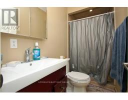 12 Centre Street, Markham, ON L3P2N8 Photo 16