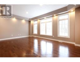 2nd Master Bedroom - 41 Pulpwood Crescent, Richmond Hill, ON L4E0V1 Photo 10
