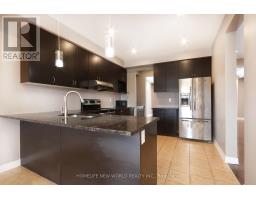 2nd Master Bedroom - 41 Pulpwood Crescent, Richmond Hill, ON L4E0V1 Photo 15