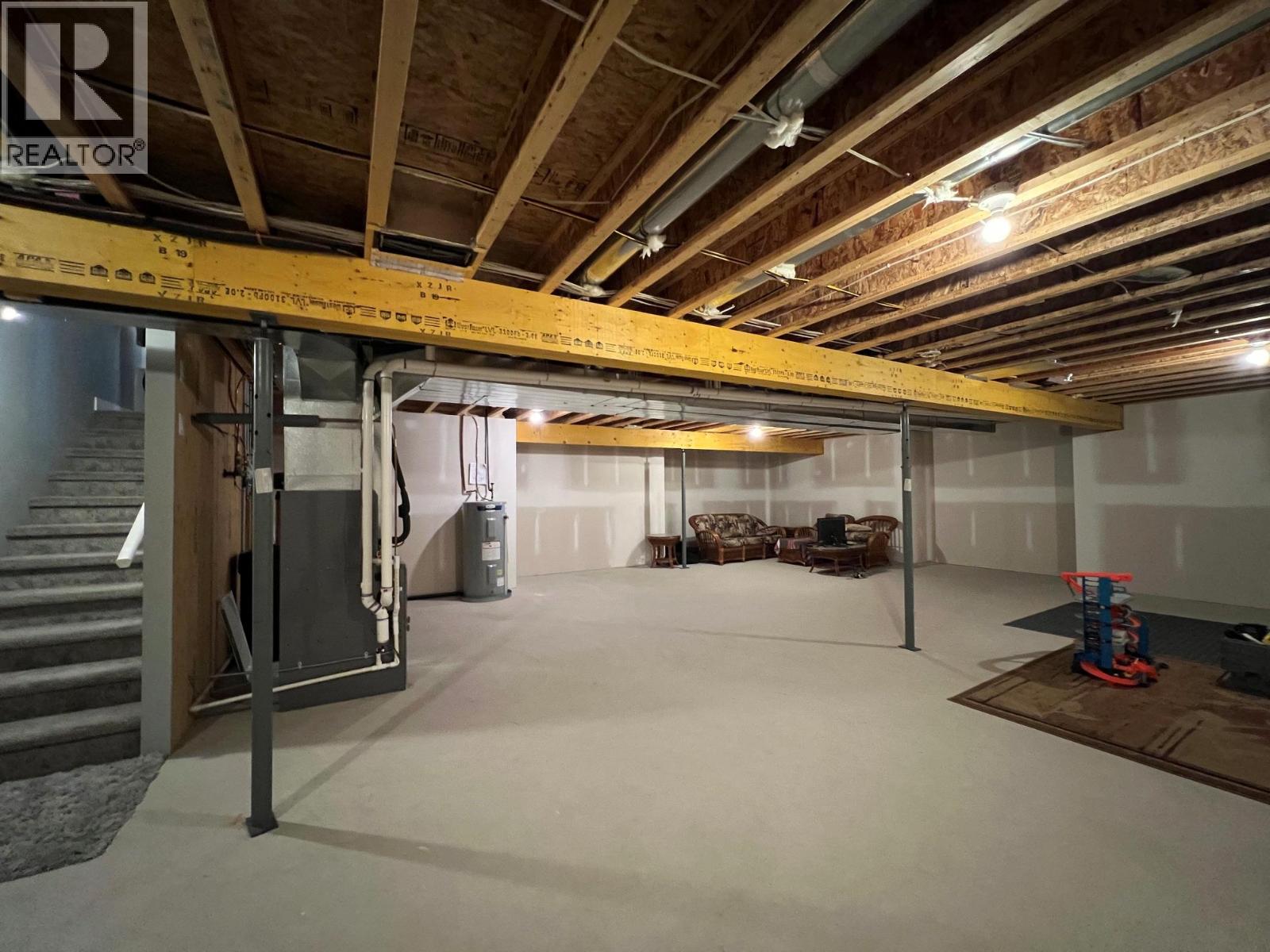 924 9th Avenue, Vernon - Image 1