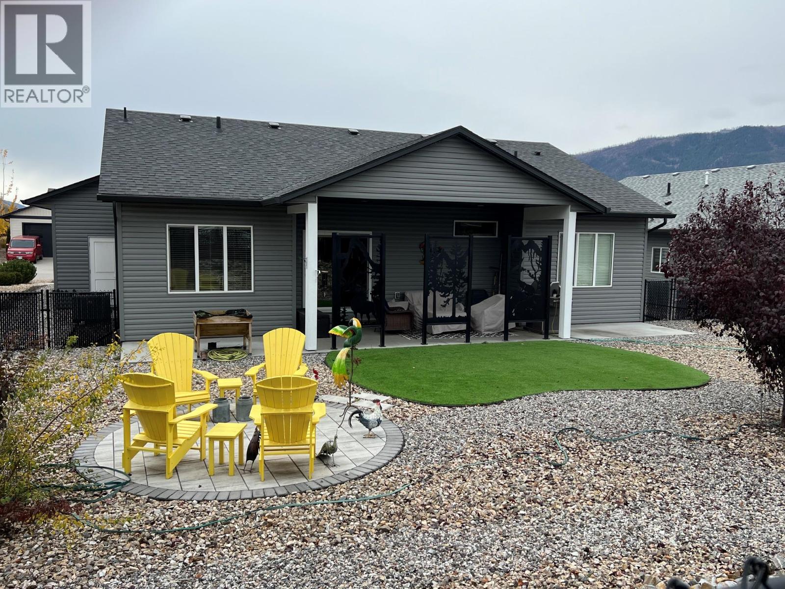 924 9th Avenue, Vernon - Image 1
