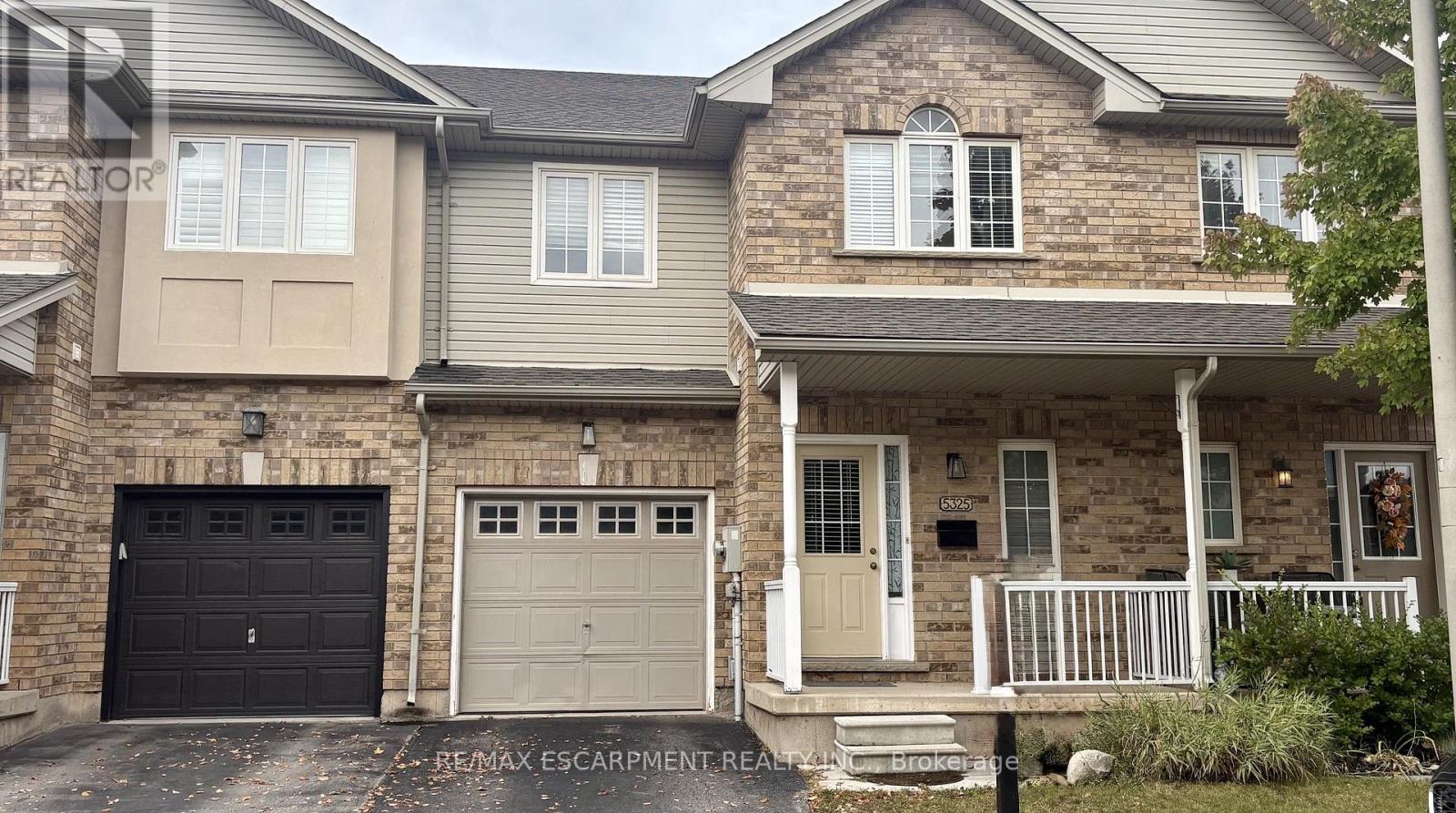 Photo of 5325 APPLEGARTH Drive
