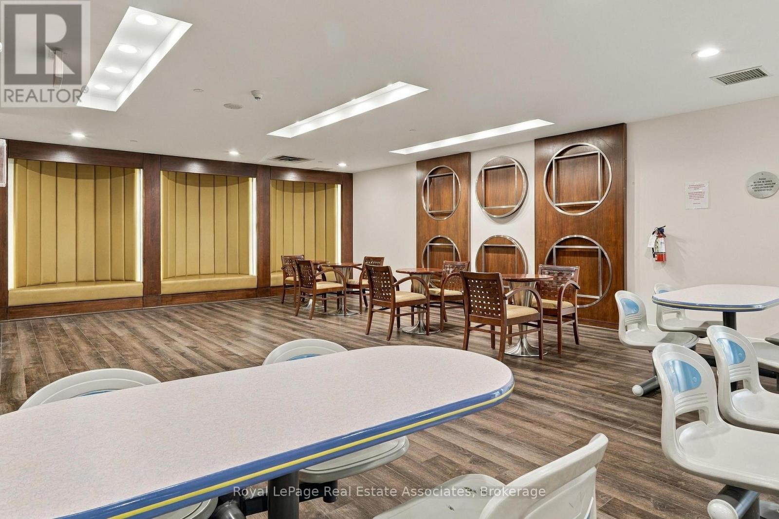 618 - 3880 DUKE OF YORK BOULEVARD, Mississauga (City Centre) — photo 10