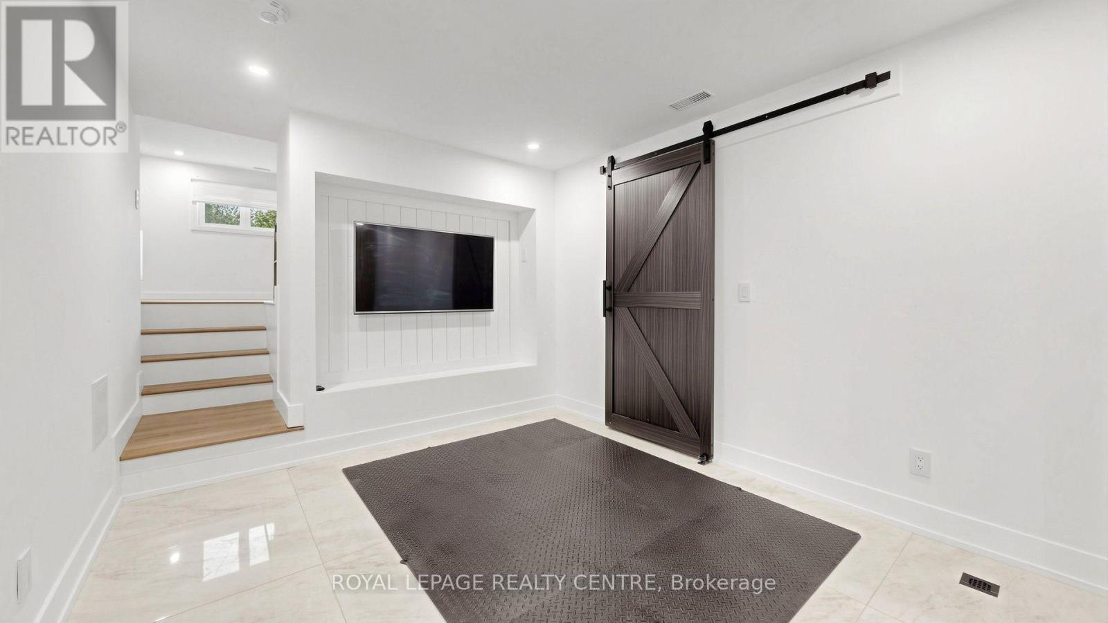 521 Old York Road, Burlington, ON photo 42