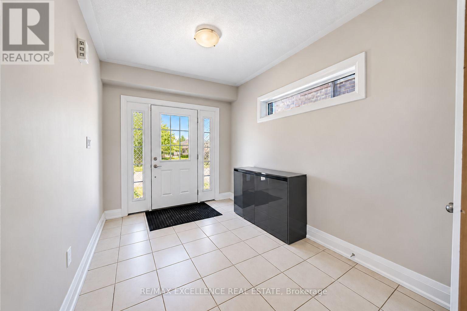 119 IAN ORMSTON DRIVE, Kitchener — photo 3