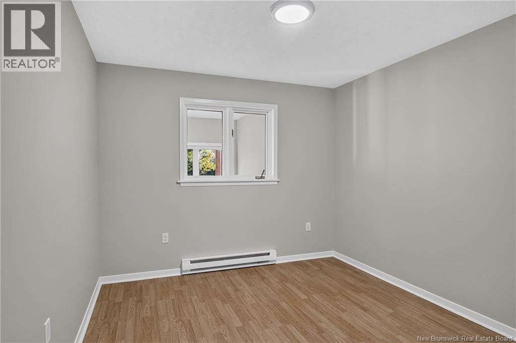 44 Wallace Court - 32