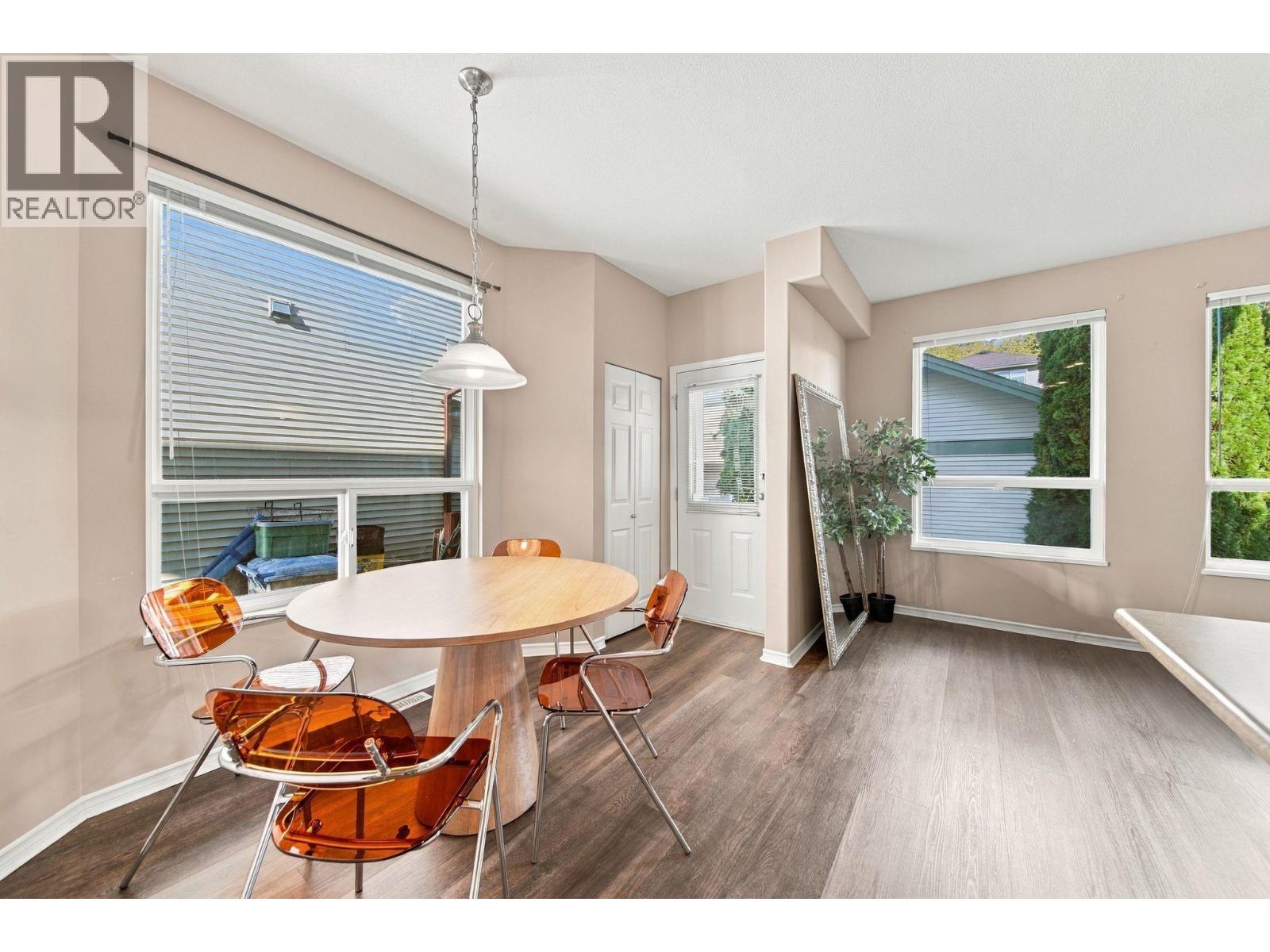 24115 102A Avenue, Maple Ridge — photo 12