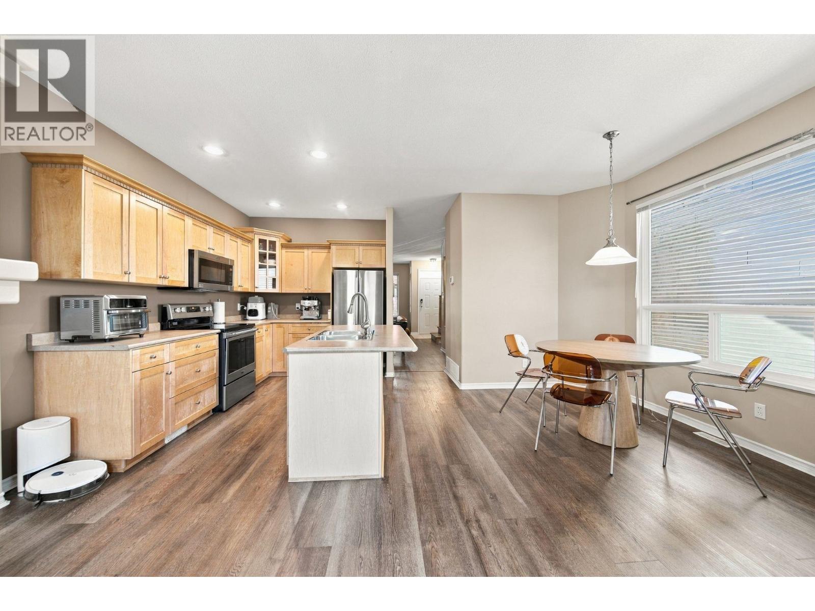 24115 102A Avenue, Maple Ridge — photo 11